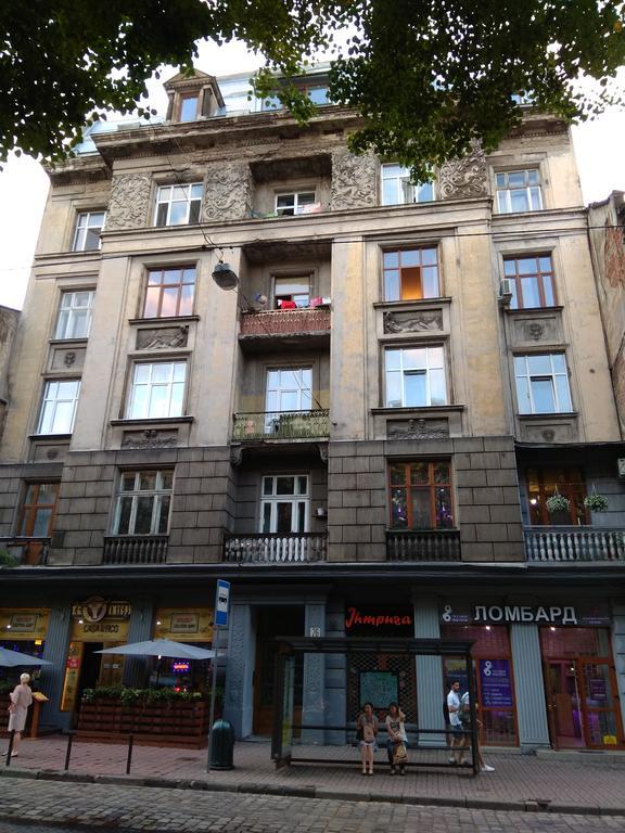 Apartment On Knyazya Romana 26 Center Lviv Buitenkant foto