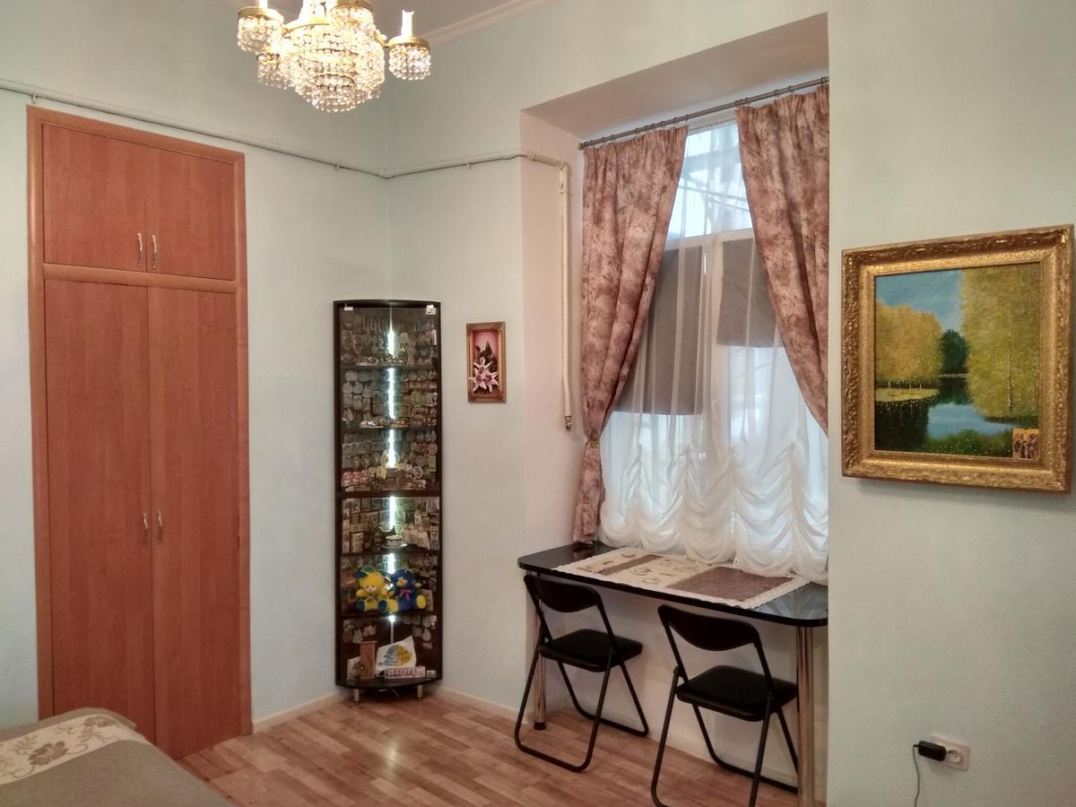 Apartment On Knyazya Romana 26 Center Lviv Buitenkant foto